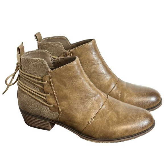 Natural Reflections Shoes - Natural Reflections Tan Boots with Lace Up Back Sz 10